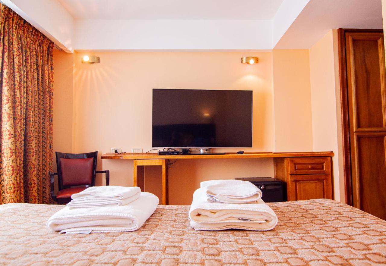 Hotel Villa Brescia Ushuaïa Extérieur photo