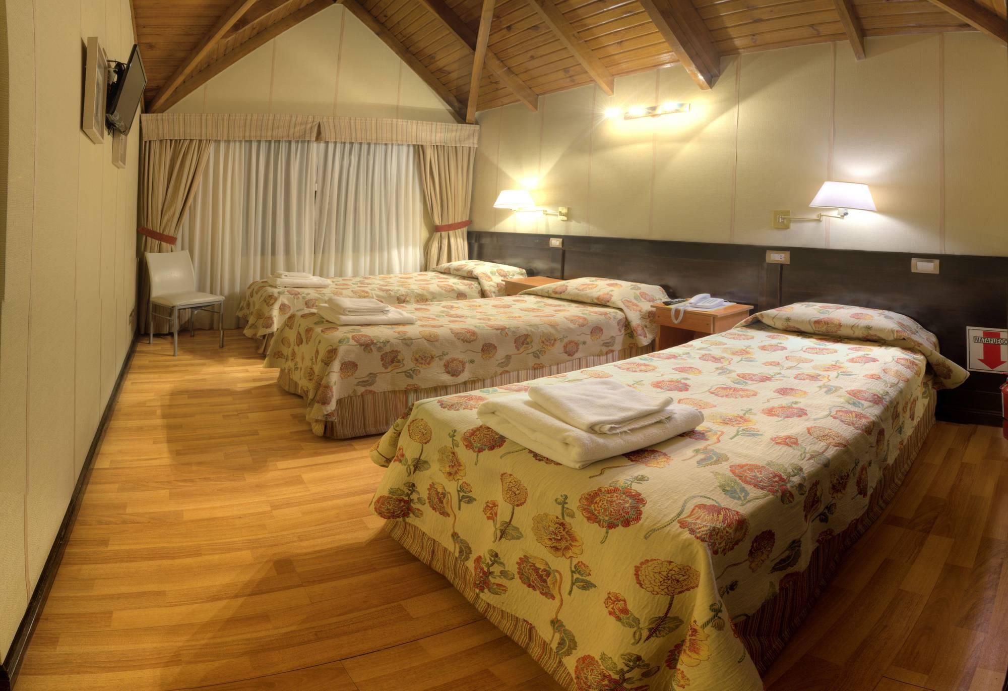 Hotel Villa Brescia Ushuaïa Extérieur photo